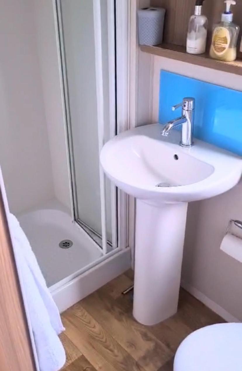 Cosy, Coastal Themed Holiday Home, Rockley Park, Poole, Dorset Bagian luar foto